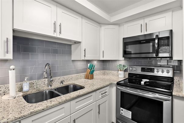 Interior, Kitchen, Stainless Steel Appliances