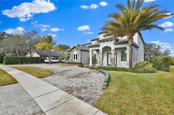 Backyard, Exterior, Facade, Mediterranean