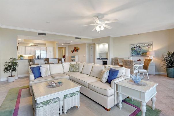 Dining room, Interior, Kitchen, Living room, Recessed Lighting, Stainless Steel Appliances