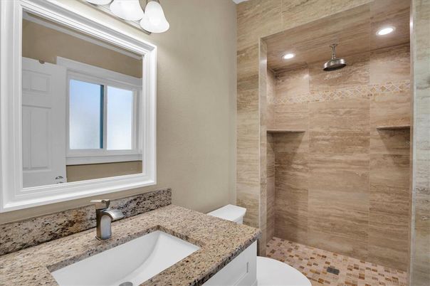 Bathroom, Interior, Recessed Lighting