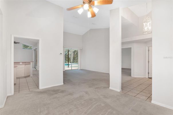 Empty room, Interior, Pendant Lights
