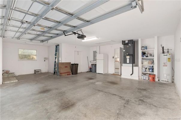 Garage, Interior, Washer