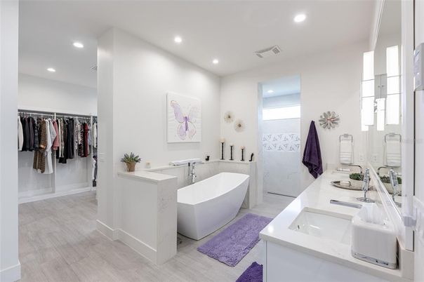 Bathroom, Dual Sink Vanities, Free Standing Baths, Interior, Recessed Lighting, Walk-in Closets