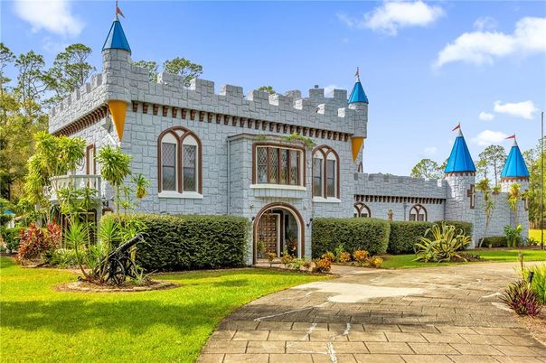 Backyard, Exterior, Facade, French Provincial
