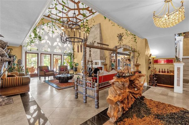 Chandelier, Interior, Living room, Pendant Lights