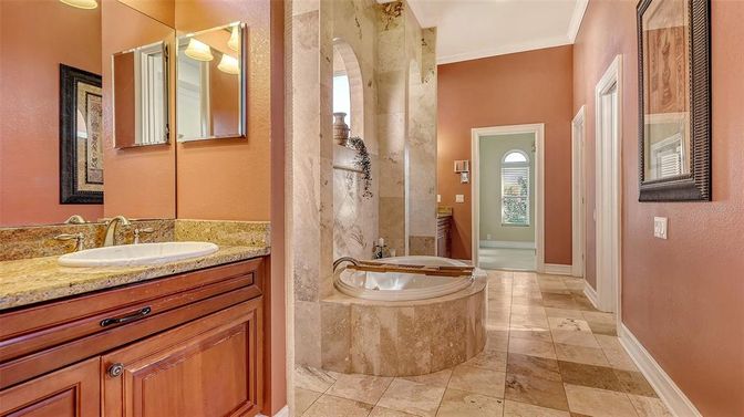 Bathroom, Dual Sink Vanities, Interior