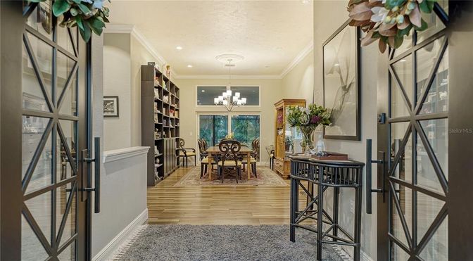 Chandelier, Dining room, Interior, Recessed Lighting, Wood Texture Flooring