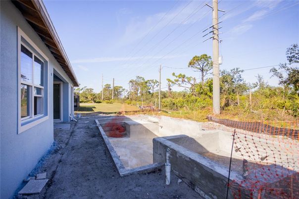 Backyard, Exterior