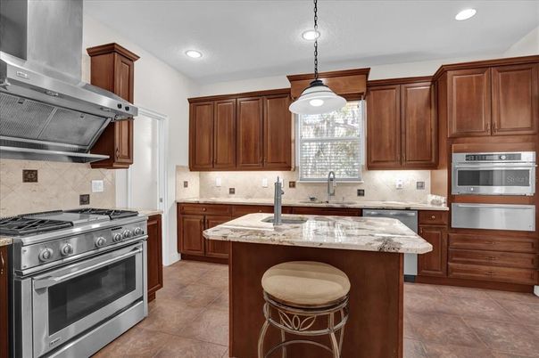Interior, Kitchen, Pendant Lights, Recessed Lighting, Stainless Steel Appliances