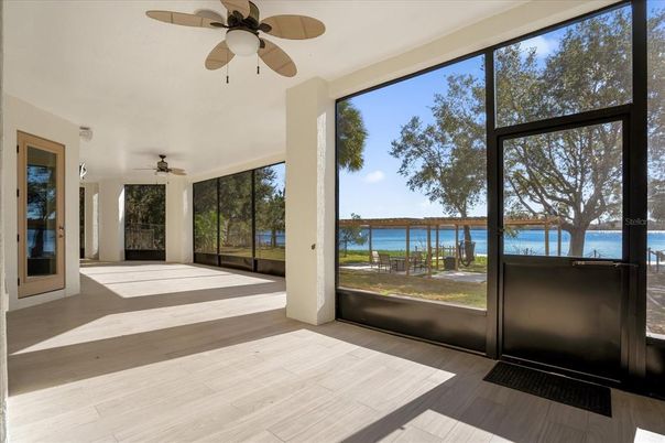 Interior, Sun Room, Water, Wood Texture Flooring