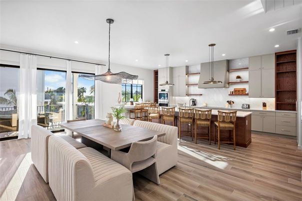 Dining room, Interior, Kitchen, Pendant Lights, Recessed Lighting, Wood Texture Flooring