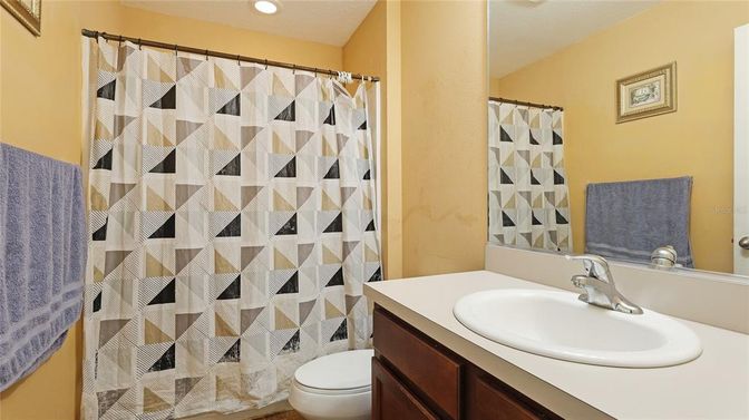 Bathroom, Interior, Recessed Lighting