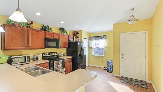 Interior, Kitchen, Pendant Lights, Recessed Lighting, Wood Texture Flooring