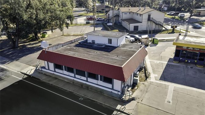 Exterior, Drone