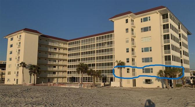 Exterior, Facade, Condo Building