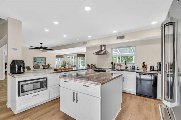 Interior, Kitchen, Recessed Lighting, Wood Texture Flooring