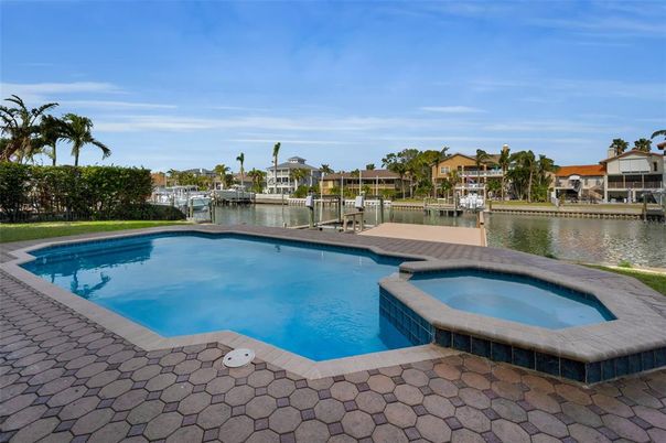 Exterior, Lake, Pool