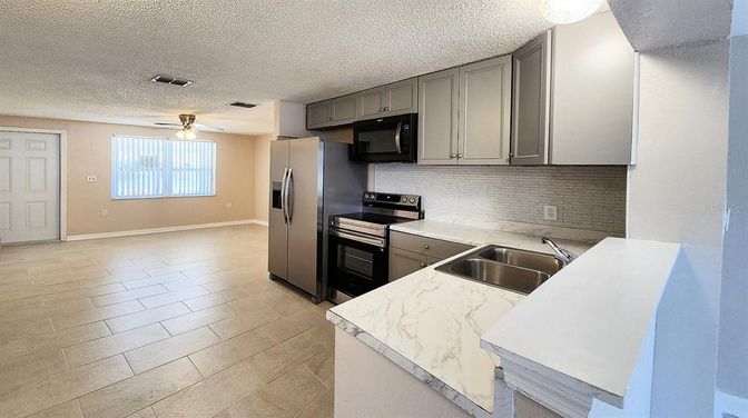 Interior, Kitchen, Stainless Steel Appliances