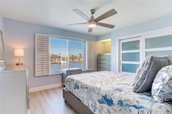 Bedroom, Interior, Water, Wood Texture Flooring