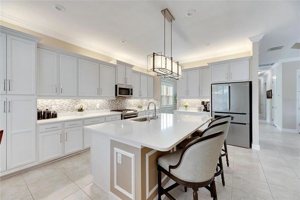 Interior, Kitchen, Pendant Lights, Recessed Lighting, Stainless Steel Appliances