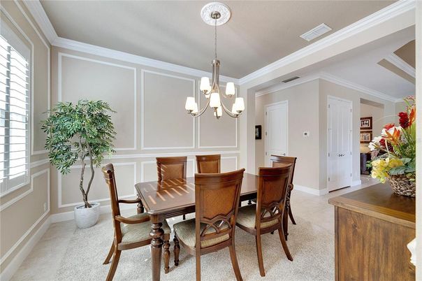 Chandelier, Dining room, Interior