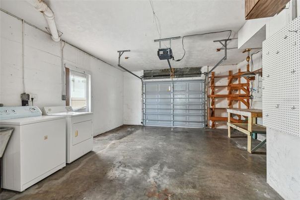 Garage, Interior, Washer