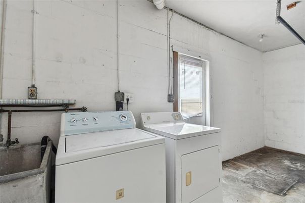 Interior, Utility Closets, Washer