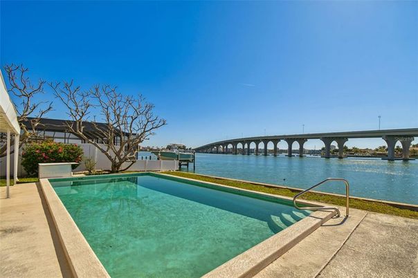 Exterior, Lake, Pool