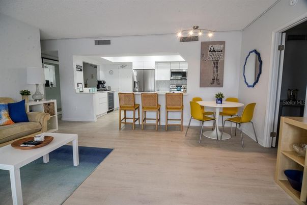 Dining room, Interior, Kitchen, Stainless Steel Appliances, Wood Texture Flooring