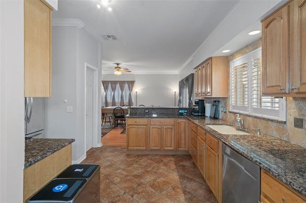 Interior, Kitchen, Recessed Lighting