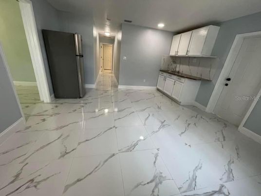 Interior, Kitchen, Marble, Recessed Lighting