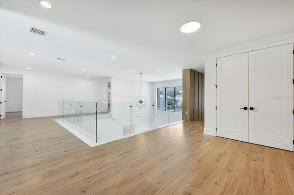 Empty room, Interior, Pendant Lights, Recessed Lighting, Wood Texture Flooring
