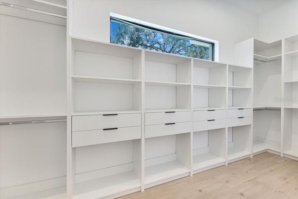Interior, Walk-in Closets, Wood Texture Flooring