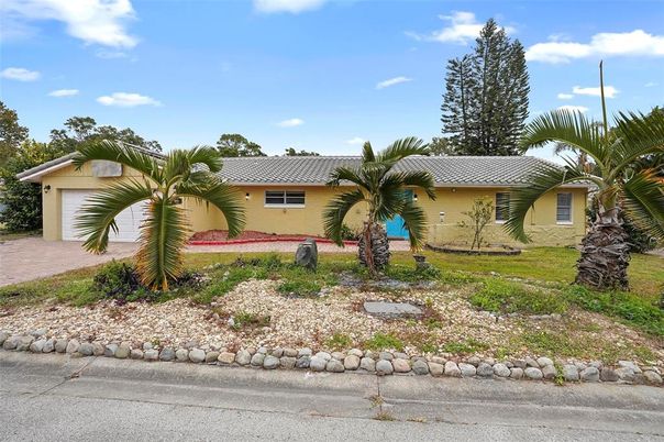 Attached, Backyard, Exterior, Facade, Ranch