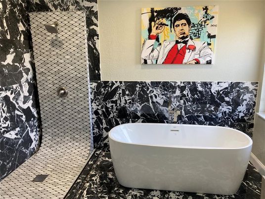 Bathroom, Free Standing Baths, Interior