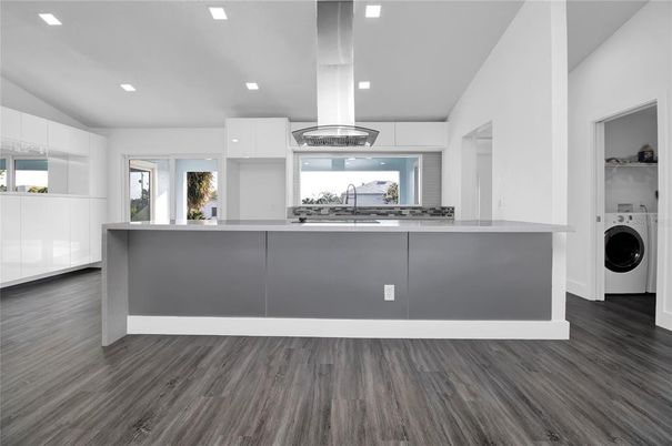 Interior, Kitchen, Pendant Lights, Recessed Lighting, Washer, Wood Texture Flooring
