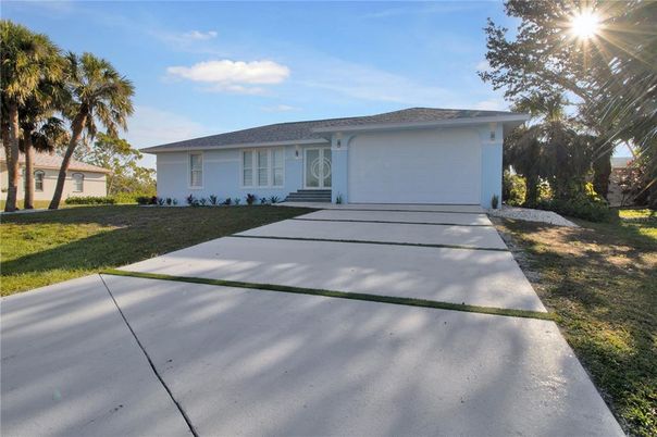 Attached, Backyard, Exterior, Facade, Ranch