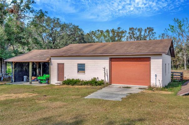 Backyard, Detached Garage, Exterior