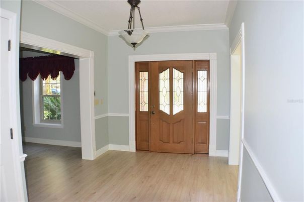 Interior, Pendant Lights, Wood Texture Flooring