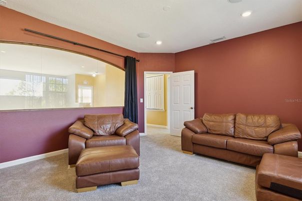 Interior, Living room, Pendant Lights, Recessed Lighting