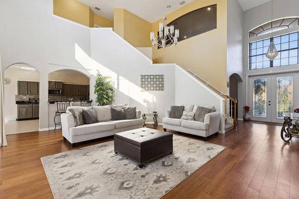 Chandelier, Interior, Living room, Pendant Lights, Recessed Lighting, Wood Texture Flooring