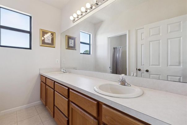 Bathroom, Dual Sink Vanities, Interior