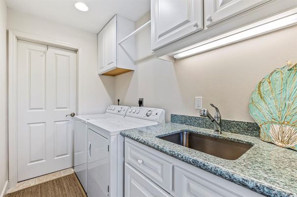 Interior, Recessed Lighting, Washer