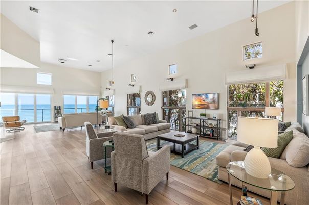 Dining room, Interior, Living room, Pendant Lights, Recessed Lighting, Water, Wood Texture Flooring