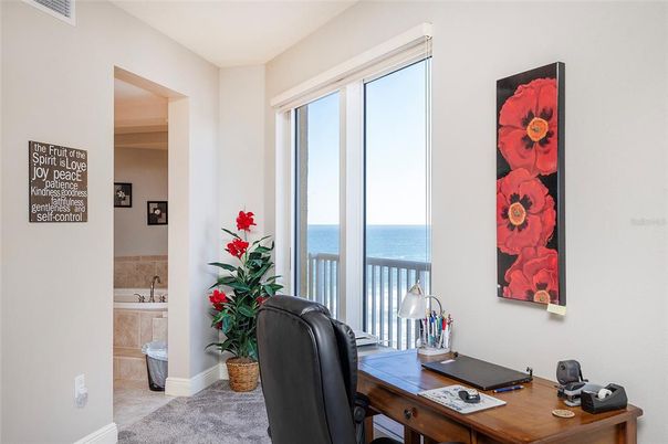 Home Office, Interior, Water