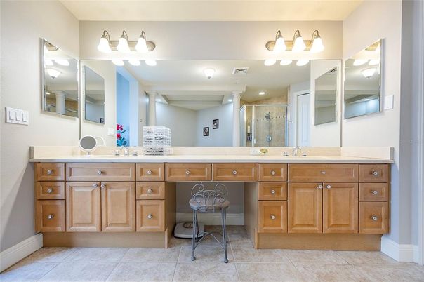 Bathroom, Dual Sink Vanities, Interior
