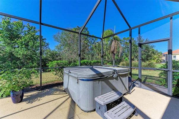 Glass Ceilings, Hot Tub, Interior, Sun Room
