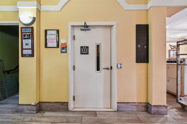 Elevator, Interior