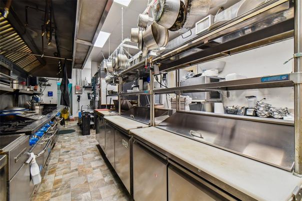 Interior, Kitchen, Pendant Lights, Stainless Steel Appliances