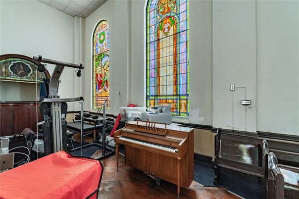 Fitness Equipment, Interior, Piano, Wood Texture Flooring